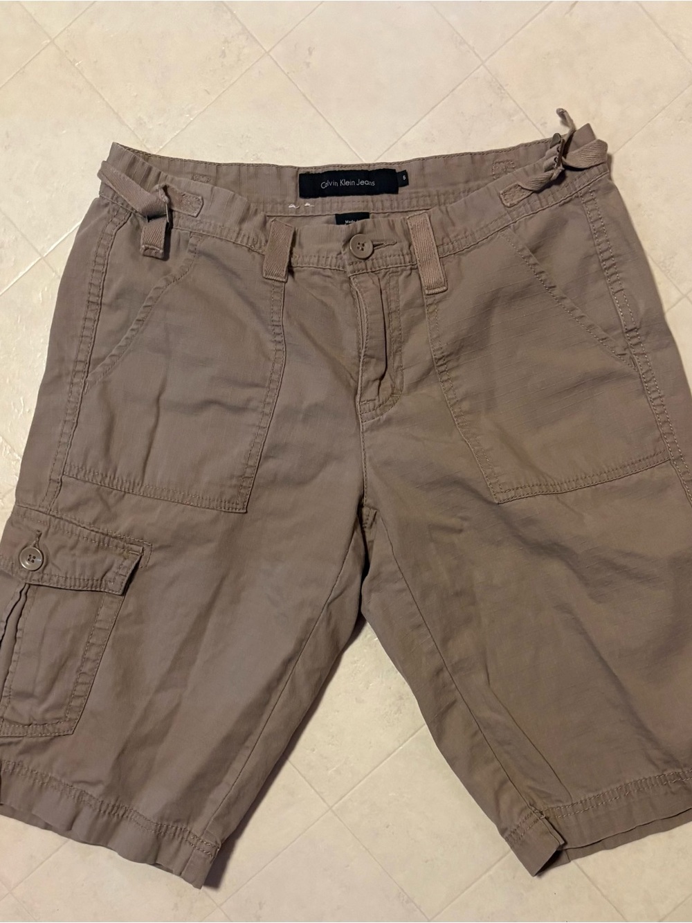 Calvin Klein Jean Light Tan Cargo Shorts Size 6